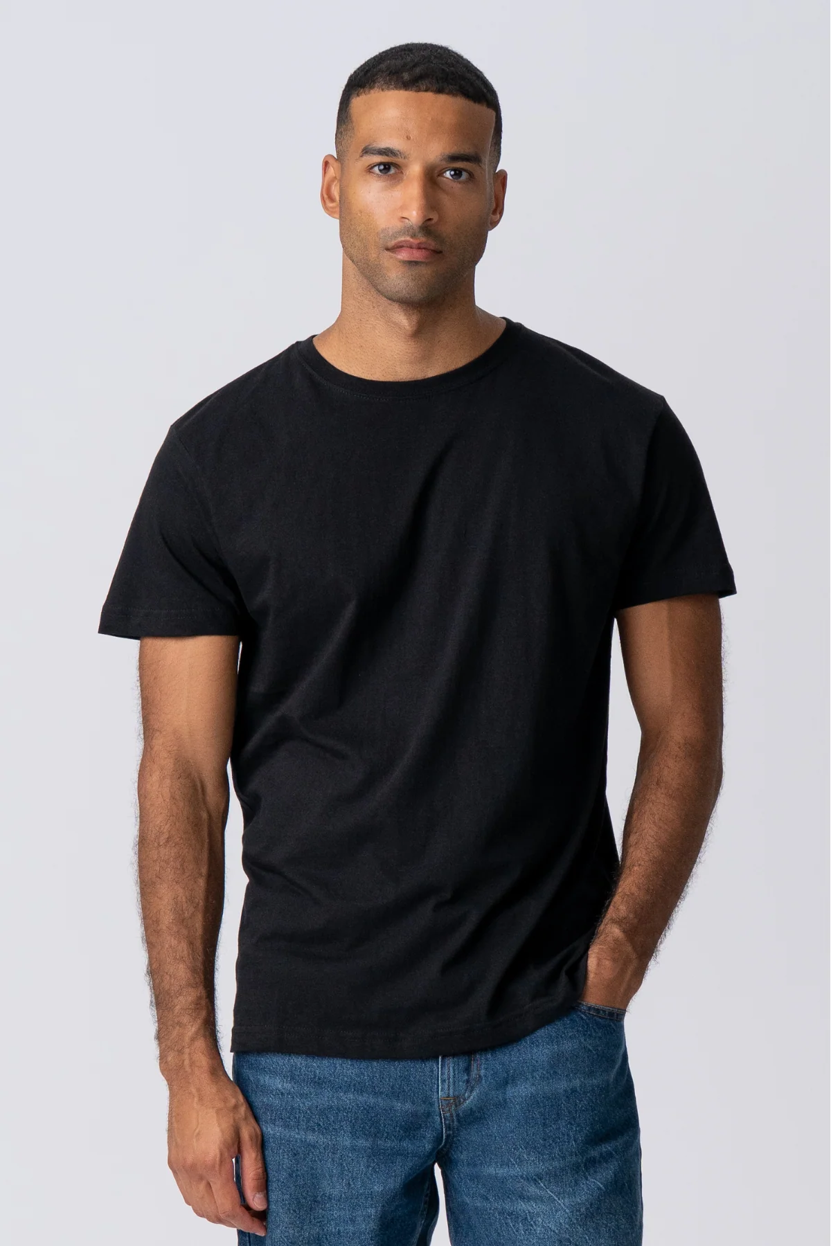 Basic T-shirt - Schwarz - Image 3